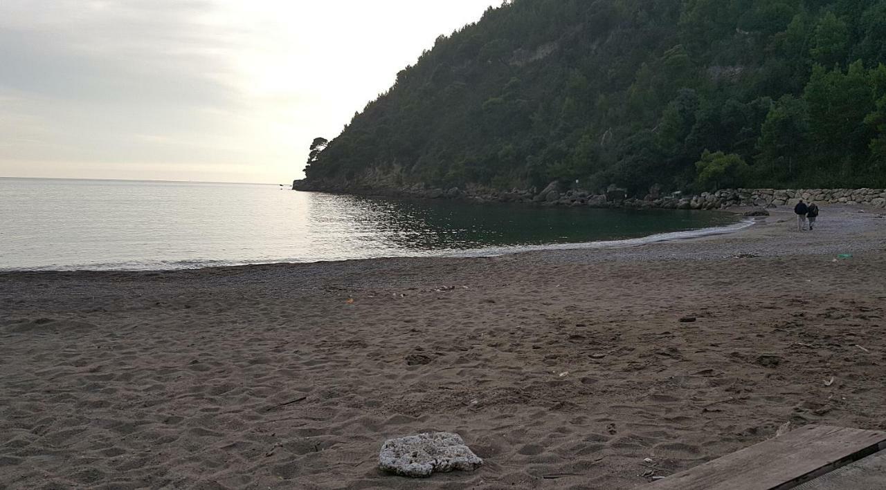 "Il Nespolo" Villa Scauri  Buitenkant foto