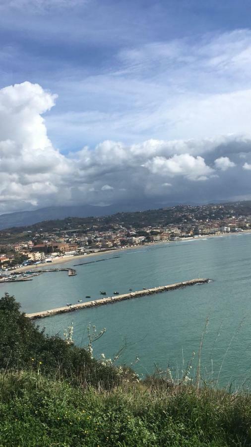 "Il Nespolo" Villa Scauri  Buitenkant foto